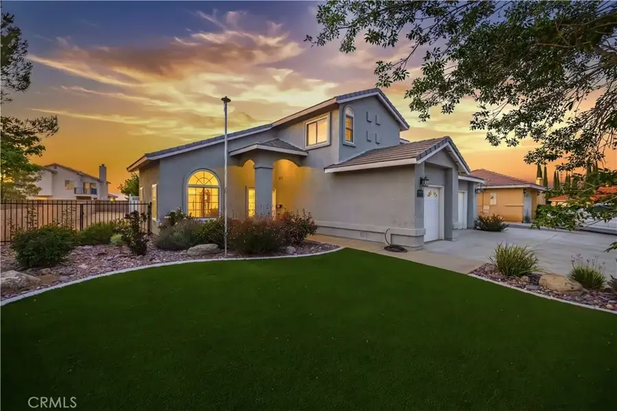 5613 W Avenue L1, Lancaster, CA 93536 - #2