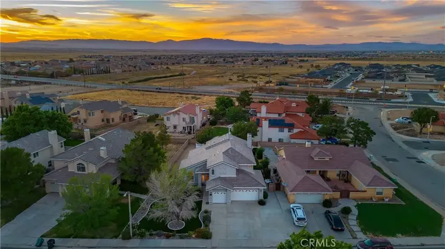 5613 W Avenue L1, Lancaster, CA 93536 - #3