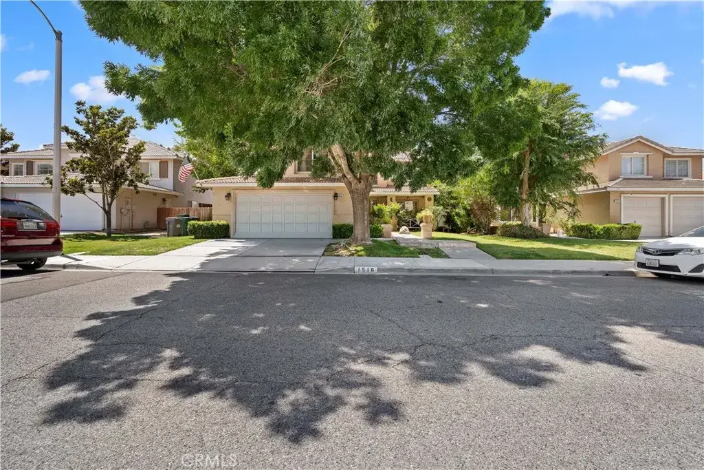1516 W Avenue H4, Lancaster, CA 93534 - #1