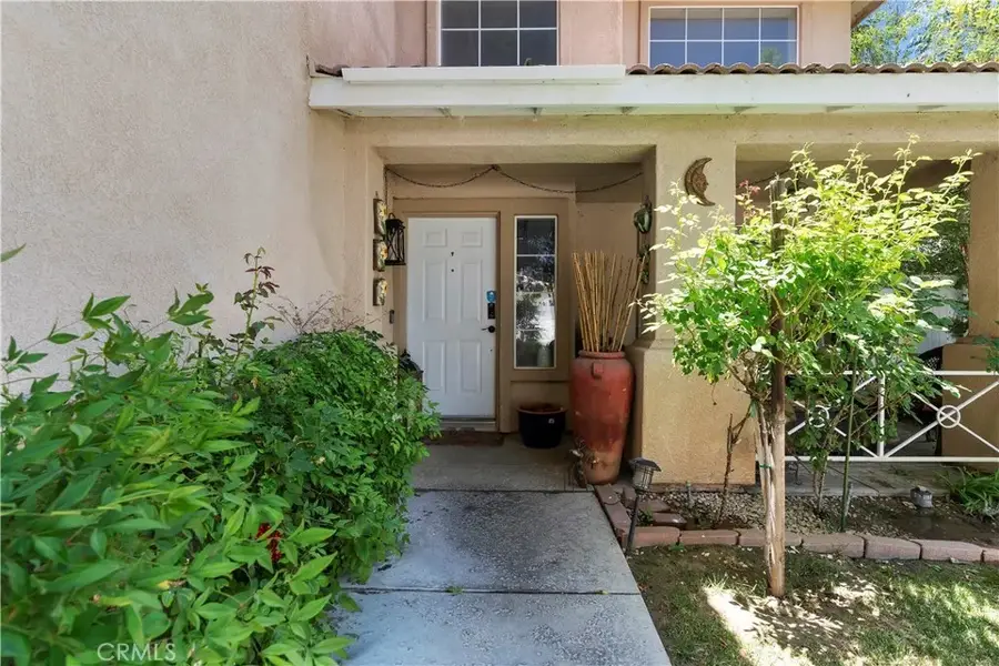 1516 W Avenue H4, Lancaster, CA 93534 - #2