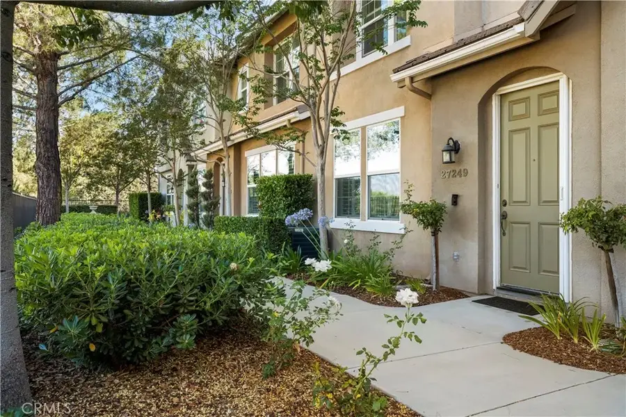 27249 Riverview Lane, Valencia, CA 91354 - #3