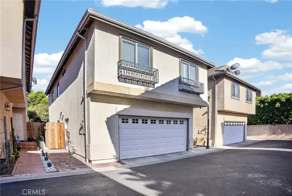 9354 Burnet #105, North Hills, CA 91343