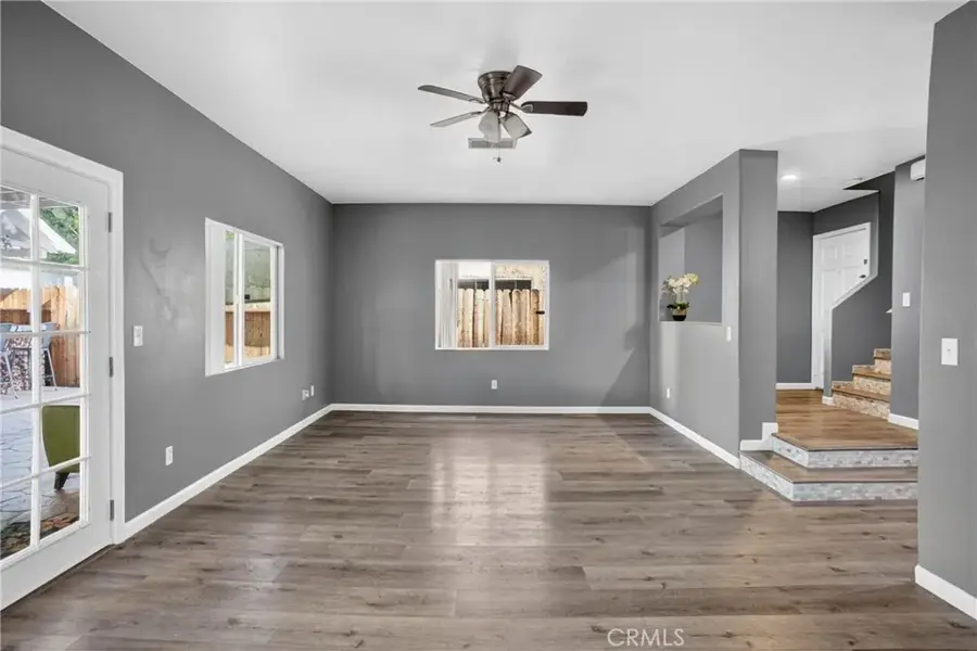 9354 Burnet #105, North Hills, CA 91343 - #2