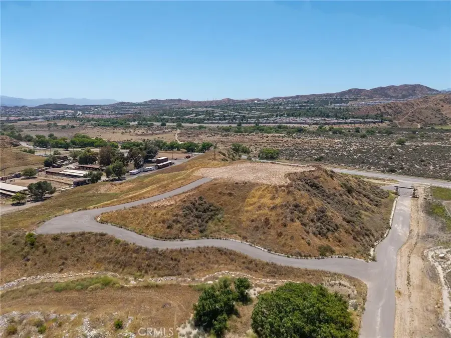 28774 San Francisquito Canyon, Saugus, CA 91390 - #2