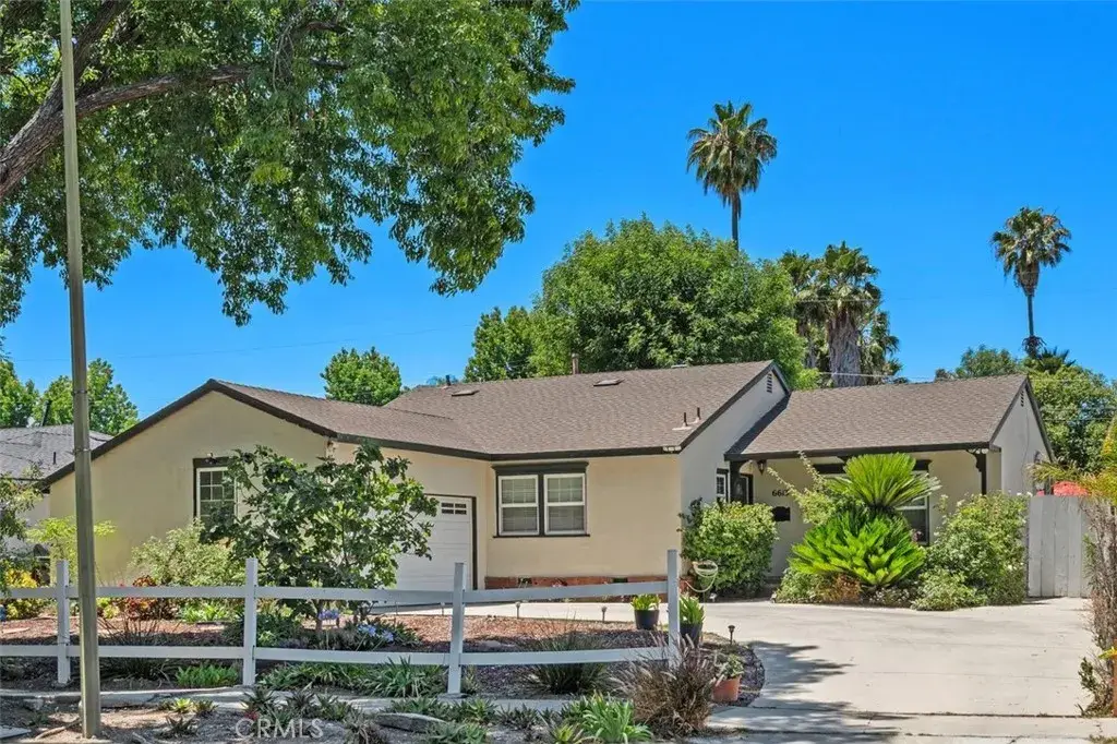 6613 Randi Avenue, Woodland Hills, CA 91303 - #1