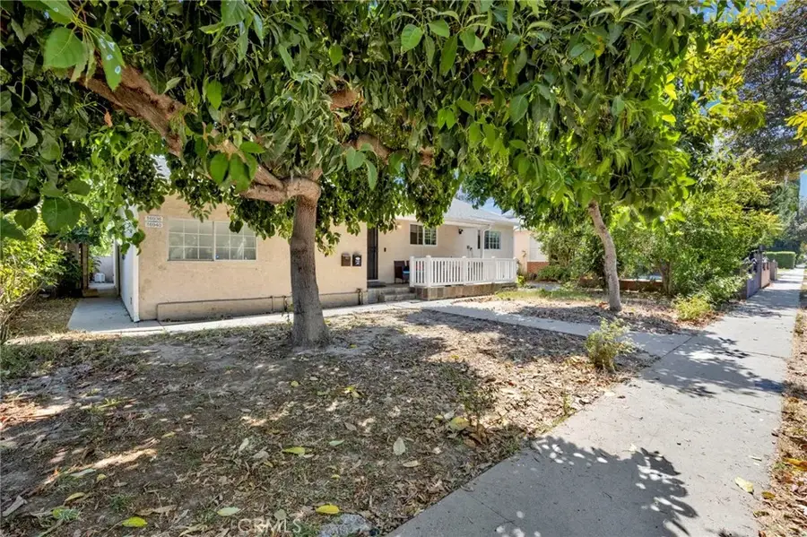 16938 Hartland Street, Van Nuys, CA 91406 - #3