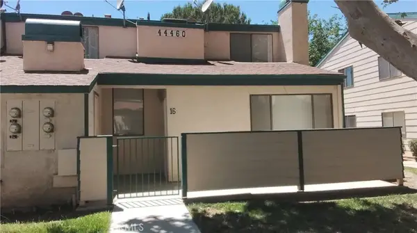 44460 15th Street East #16, Lancaster, CA 93535