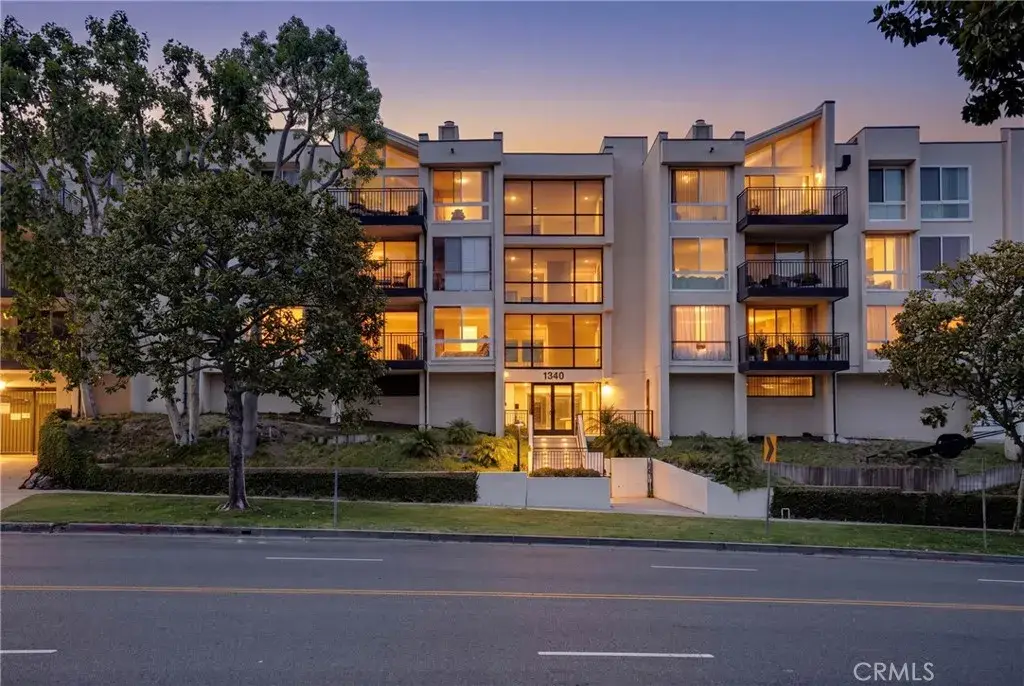 1340 S Beverly Glen Boulevard #211, Los Angeles, CA 90024 - #1