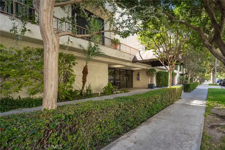 4454 Ventura Canyon #105, Sherman Oaks, CA 91423 - #2