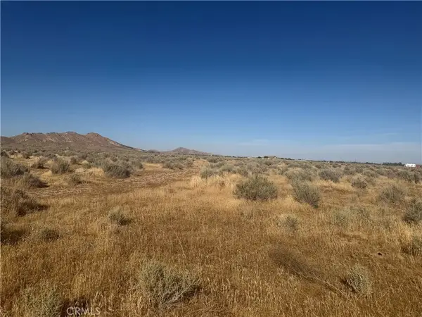 0 70th St West /felsite, Rosamond, CA 93560