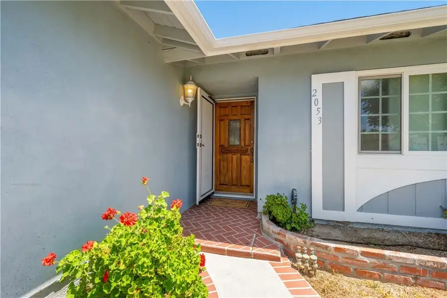 2053 Malcolm, Simi Valley, CA 93065 - #2