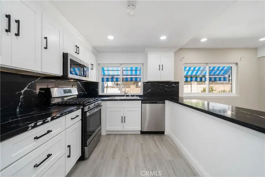 2053 Malcolm, Simi Valley, CA 93065 - #3