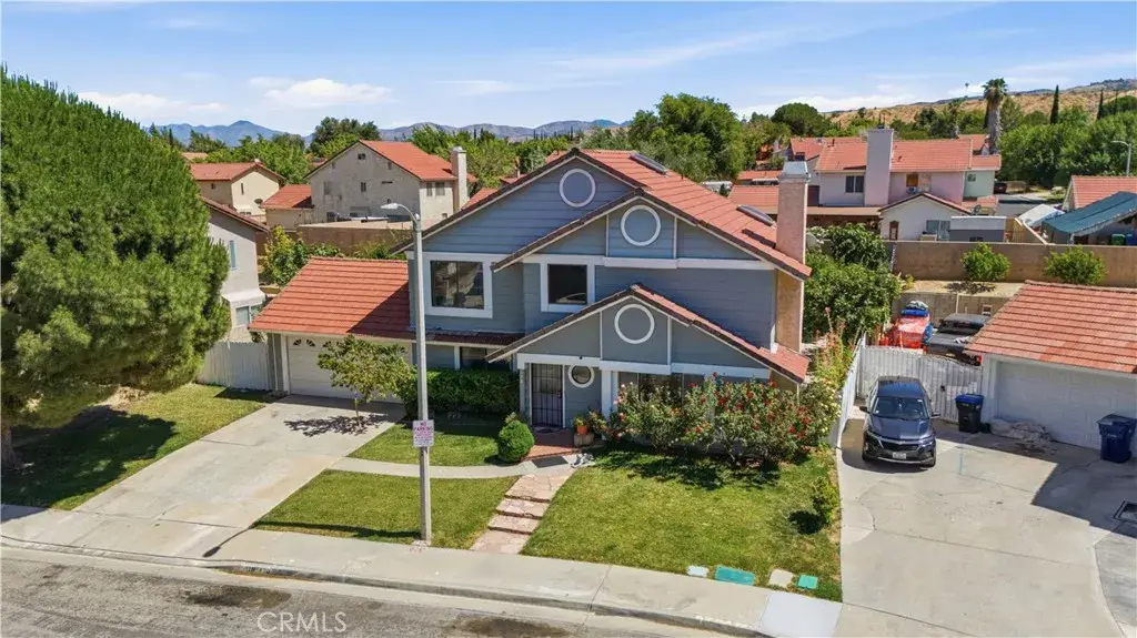 118 E Avenue R3, Palmdale, CA 93550 - #1