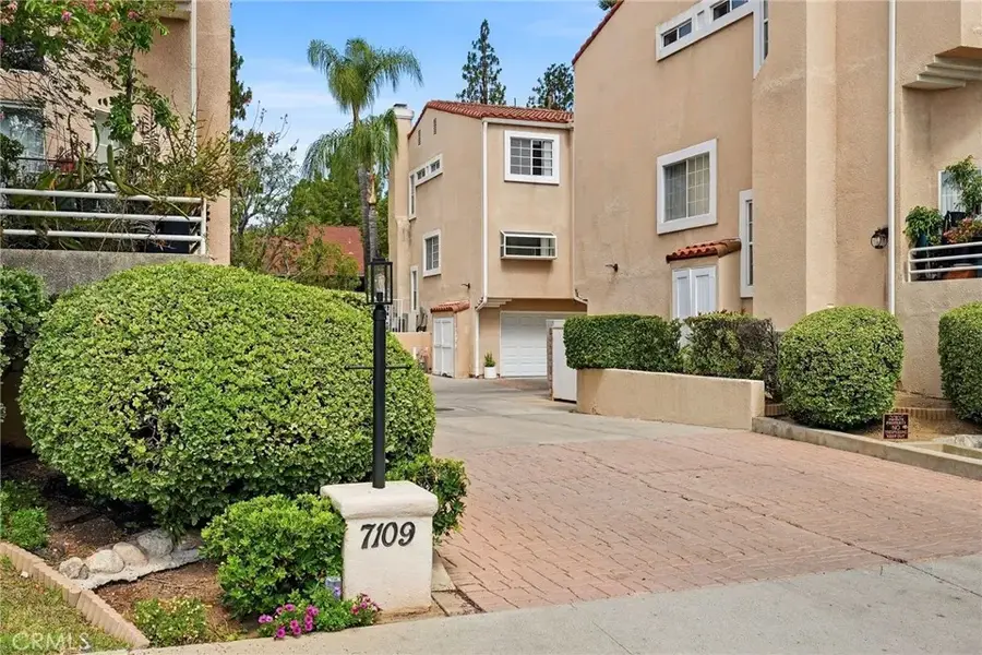 7109 Farralone #117, Canoga Park, CA 91303 - #2