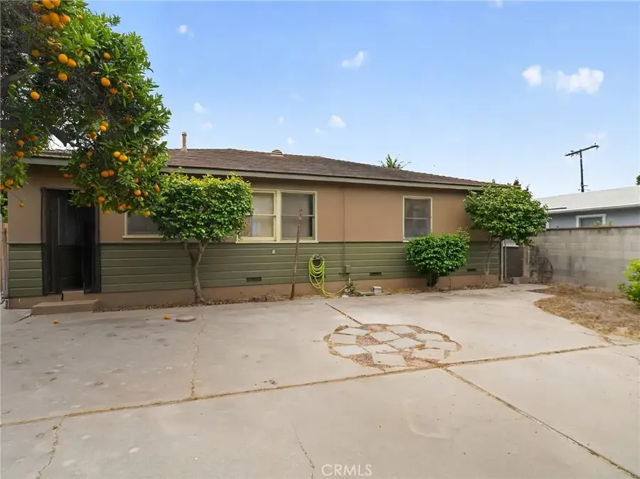 225 W Center Street, San Buenaventura Ventura, CA 93001 - #3