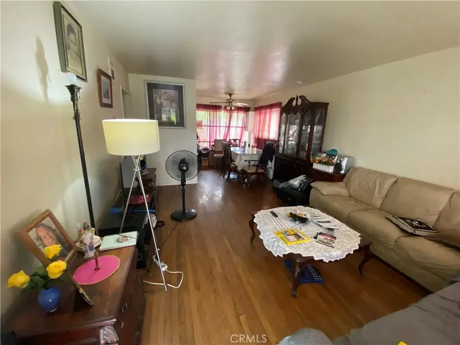 8332 Lullaby Lane, Panorama City, CA 91402 - #2
