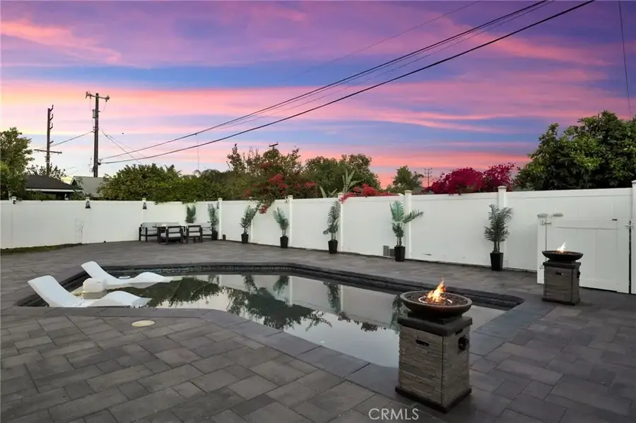 19116 Napa Street, Northridge, CA 91324 - #2