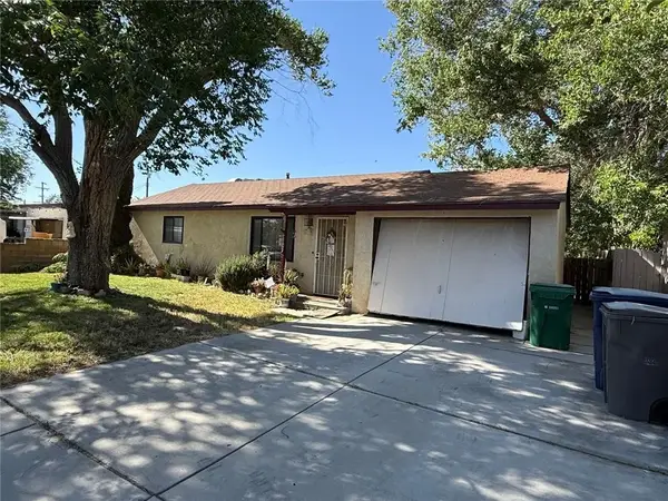 1109 W Lumber Street, Lancaster, CA 93534