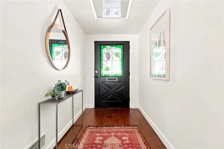 1019 Delaware Road, Burbank, CA 91504 - #3