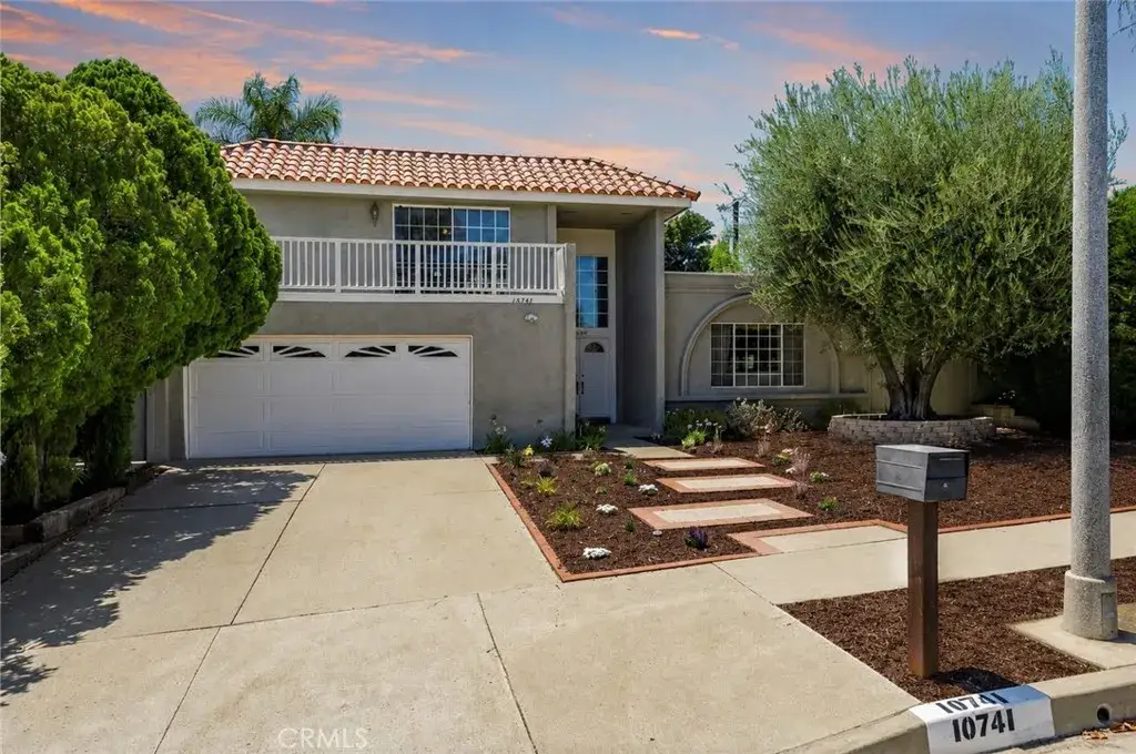 10741 Brookfield Road, Chatsworth, CA 91311 - #1