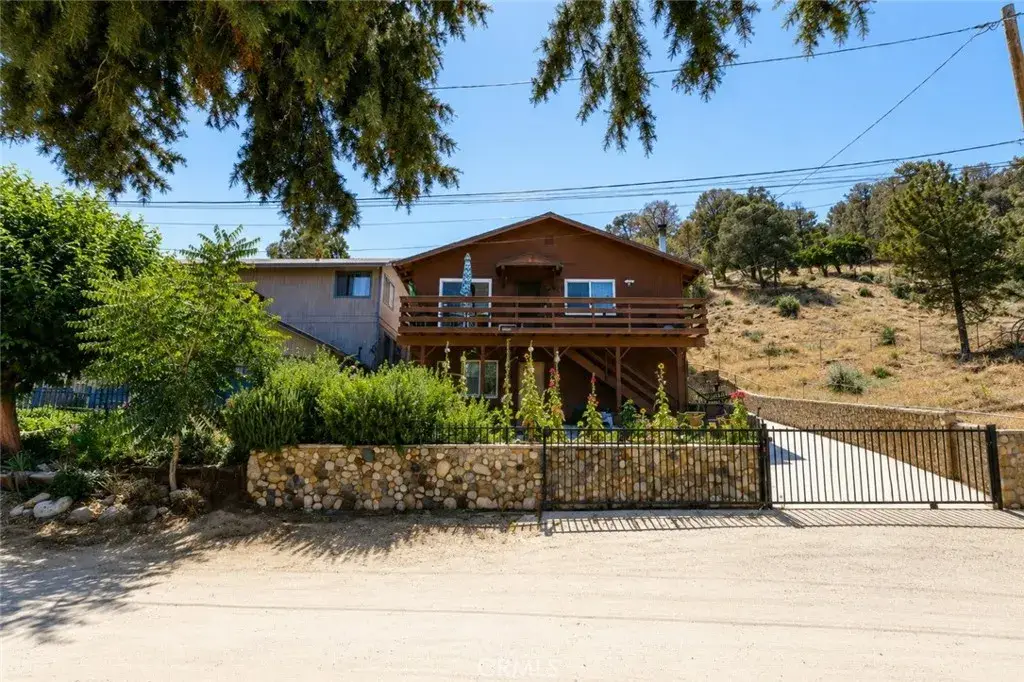 721 Avalon, Frazier Park, CA 93225 - #1