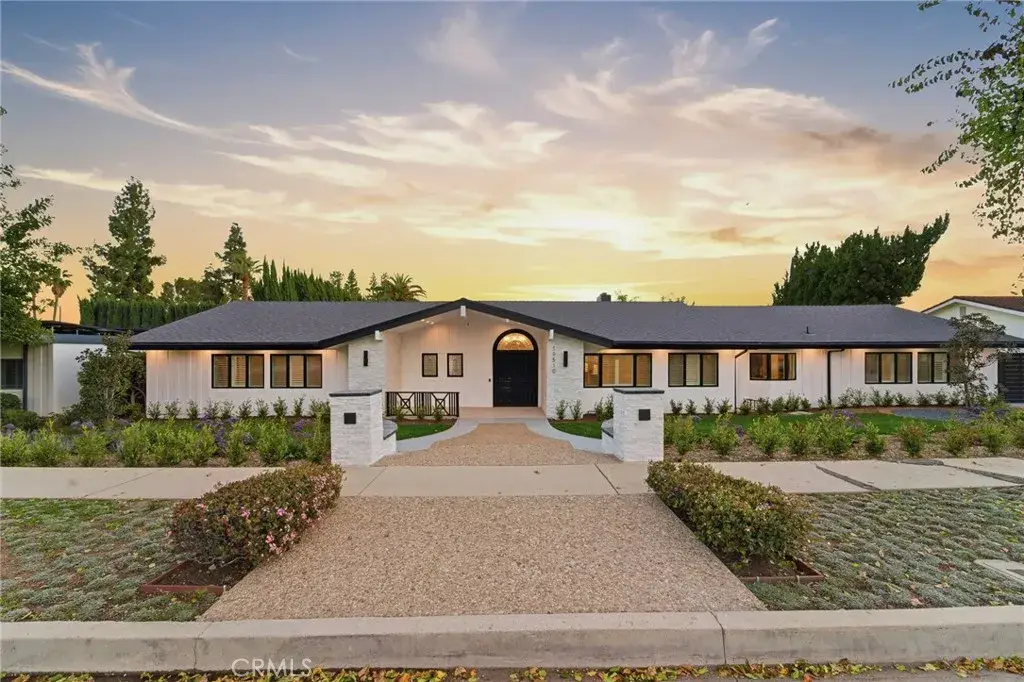 19510 Merridy, Northridge, CA 91324 - #1