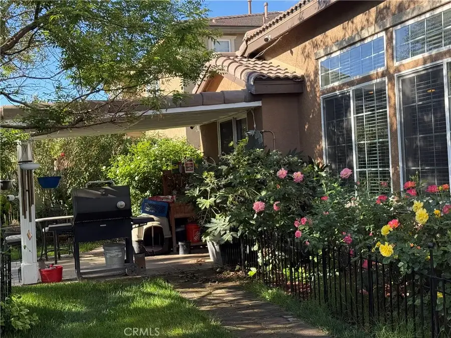 39446 11th West, Palmdale, CA 93551 - #2