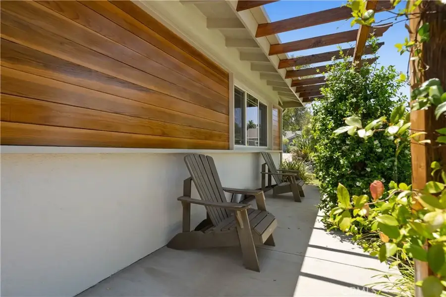 5748 Larryan Drive, Woodland Hills, CA 91367 - #3