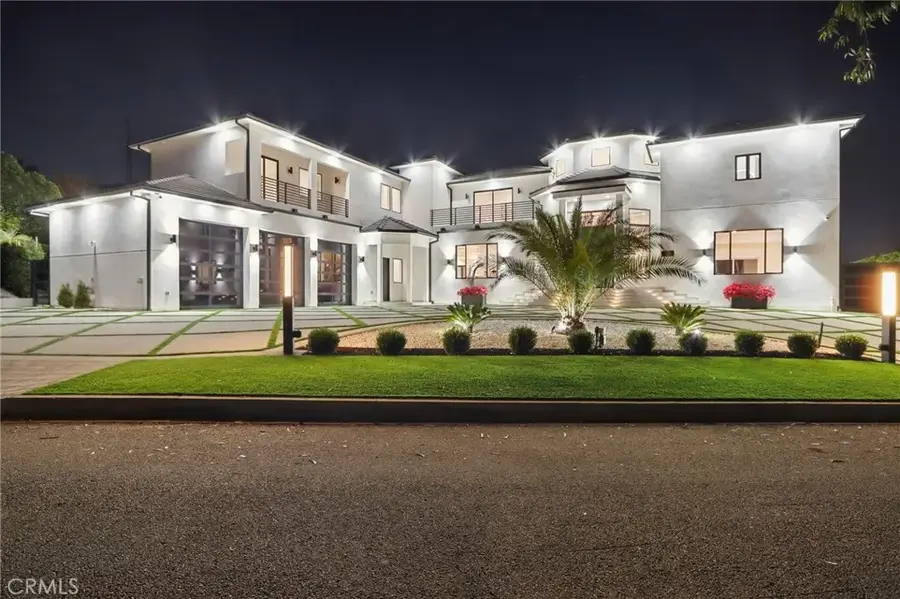 10511 Mary Bell Avenue, Shadow Hills, CA 91040 - #3