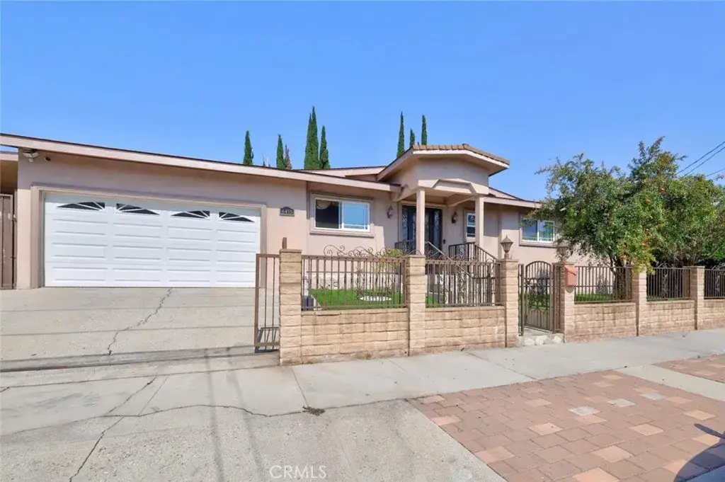 6415 Varna Avenue, Van Nuys, CA 91401 - #1