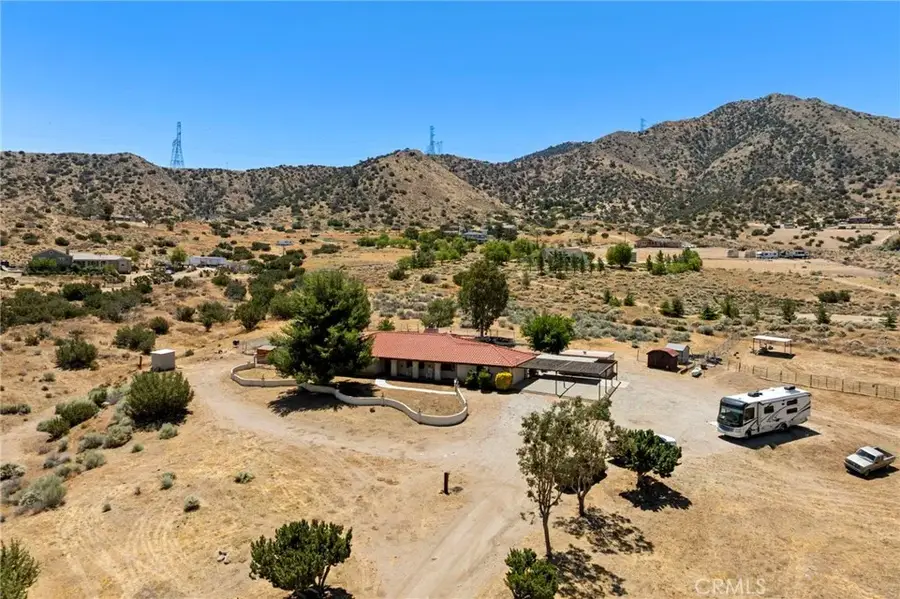 902 Searchlight Ranch Road, Acton, CA 93510 - #2