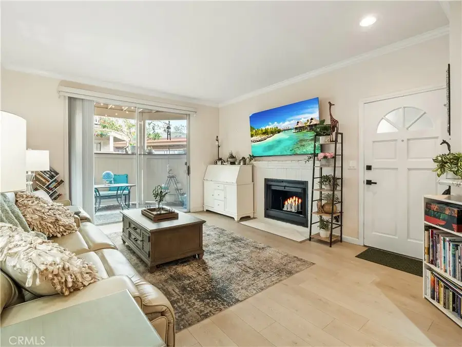 2396 Pleasant Way #I, Thousand Oaks, CA 91362 - #3