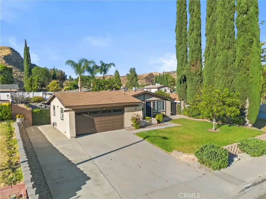 14921 Daffodil Avenue, Canyon Country, CA 91387 - #3