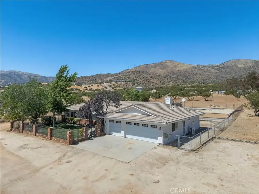 2727 Sache Street, Acton, CA 93510 - #2