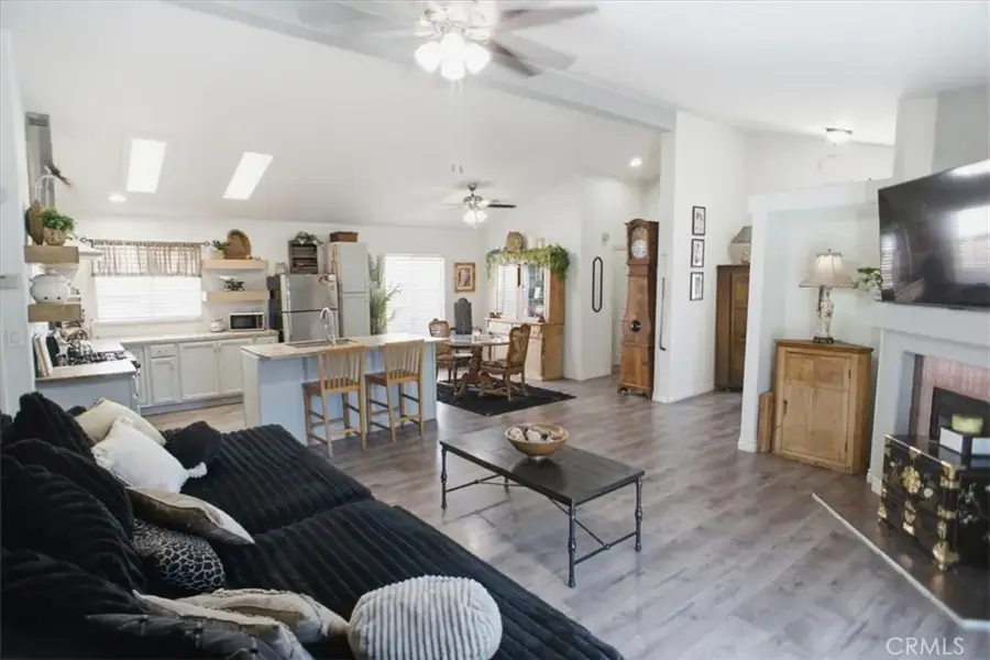 20147 Edgewater Drive, Canyon Country, CA 91351 - #3