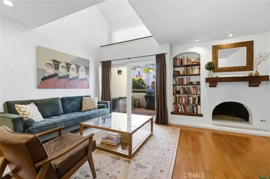 10926 Bluffside #25, Studio City, CA 91604 - #2