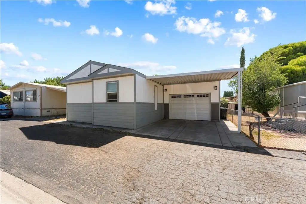 5711 Columbia Way #127, Quartz Hill, CA 93636 - #1