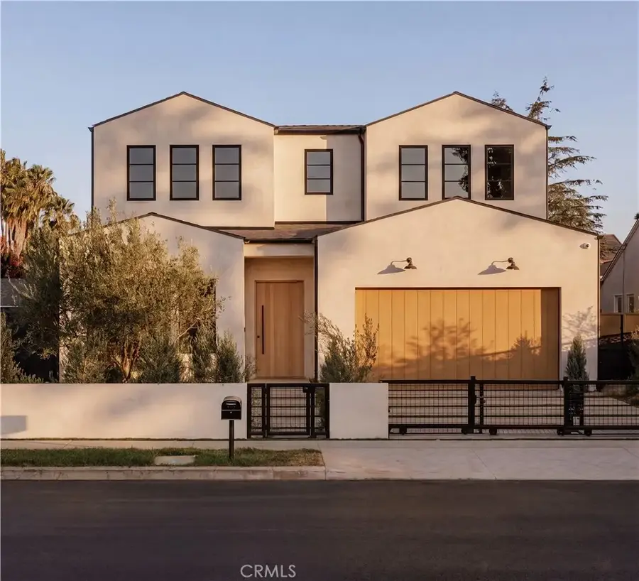 4926 Nagle Avenue, Sherman Oaks, CA 91423 - #2