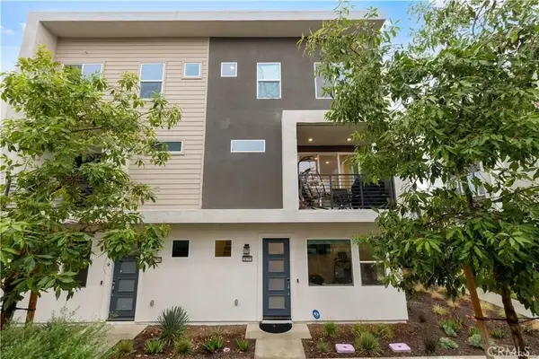 26799 Keystone Loop, Valencia, CA 91381