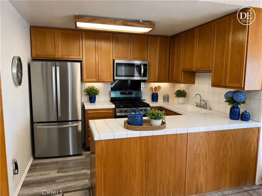 19242 Hamlin #1, Reseda, CA 91335 - #3