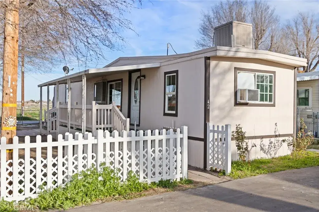 45446 7th #42, Lancaster, CA 93535 - #1