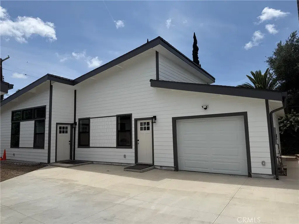 6530 Shoup, West Hills, CA 91307 - #1