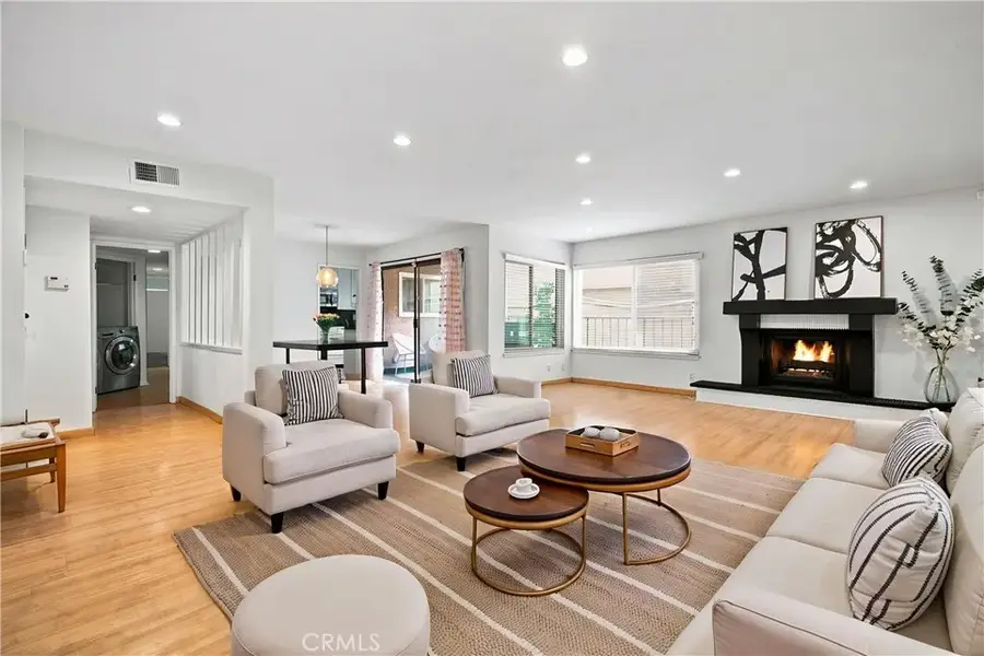 4675 Willis Avenue #105, Sherman Oaks, CA 91403 - #2