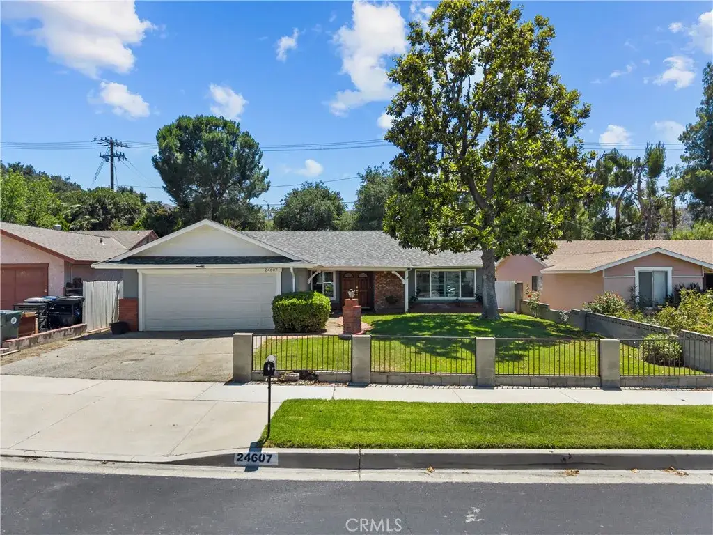 24607 Fourl, Newhall, CA 91321 - #1