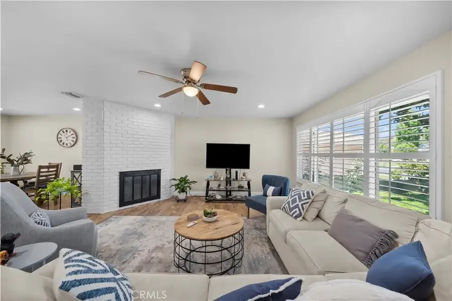 24607 Fourl, Newhall, CA 91321 - #3