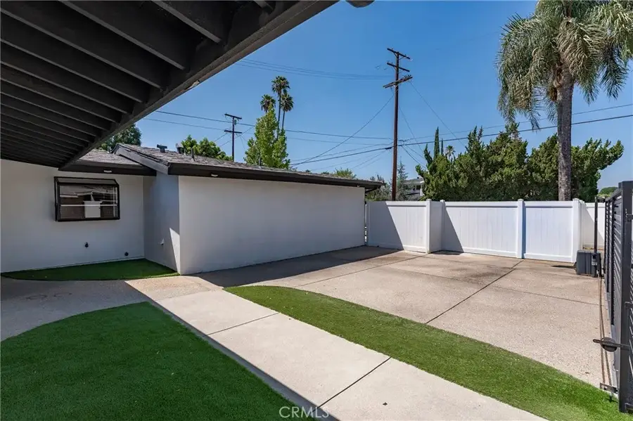 23030 Dolorosa, Woodland Hills, CA 91367 - #2