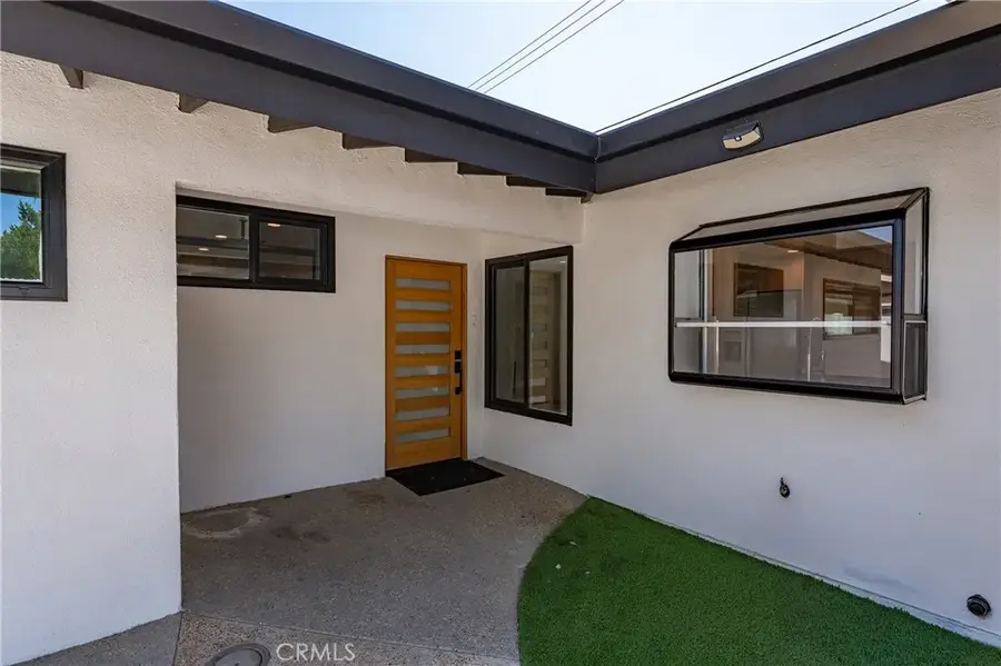 23030 Dolorosa, Woodland Hills, CA 91367 - #3