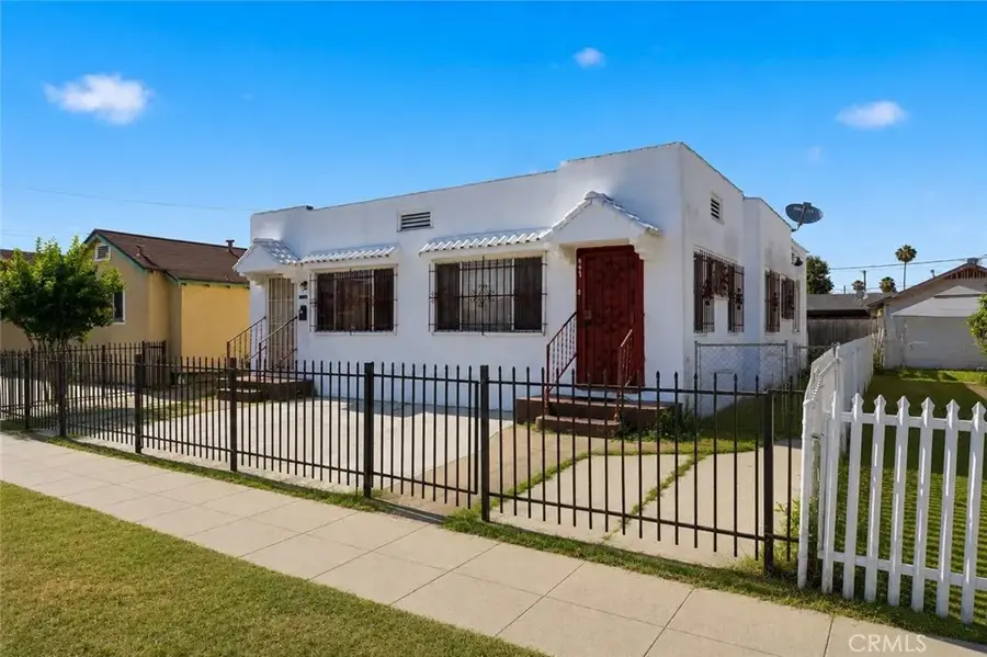 947 W 60th, Los Angeles, CA 90044 - #2