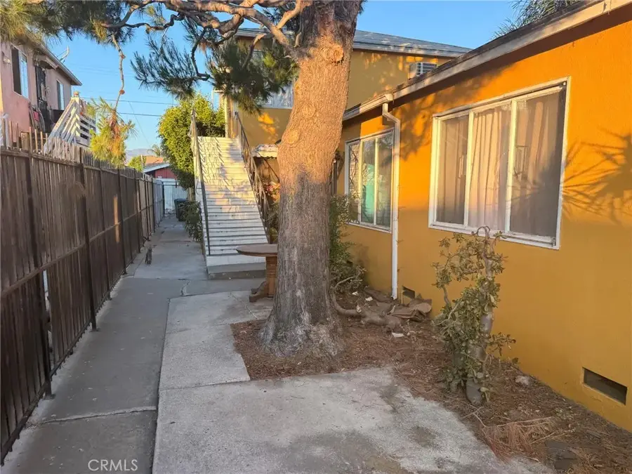 7256 Vineland, Sun Valley, CA 91352 - #3