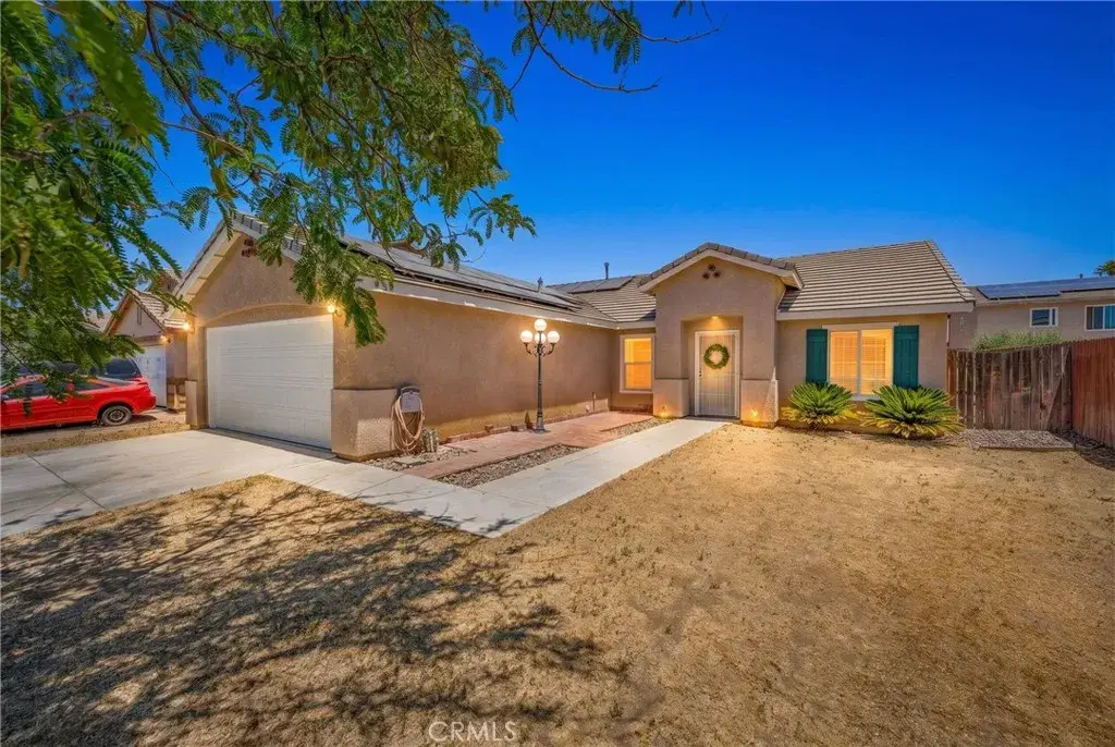 45420 Fairbanks, Lancaster, CA 93534 - #1